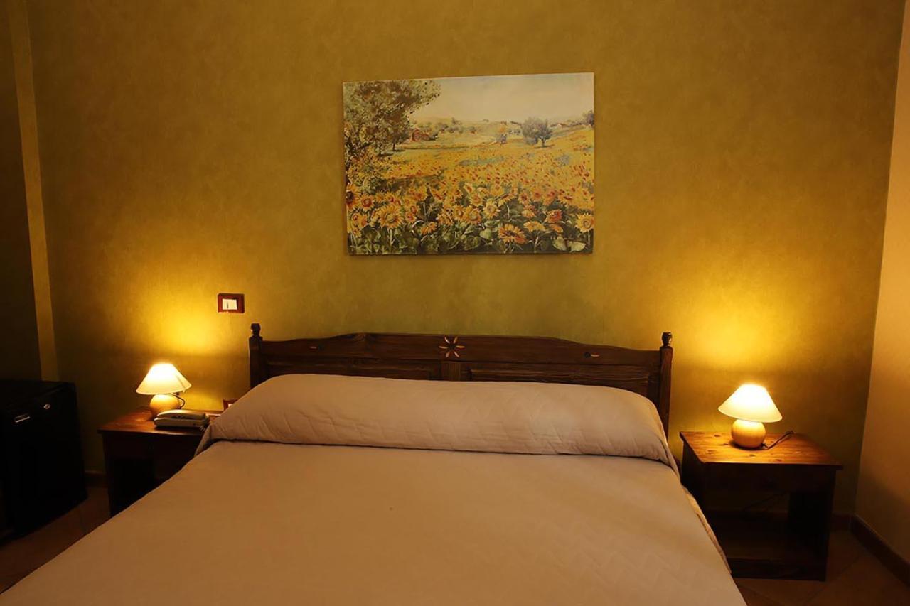 Hotel Alle Pendici ニコロージ エクステリア 写真